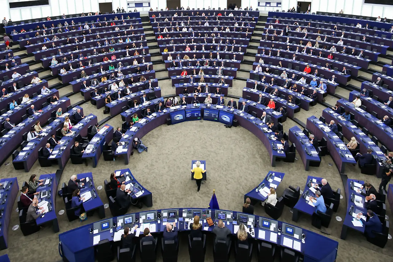 2_EU-Parlament.jpg